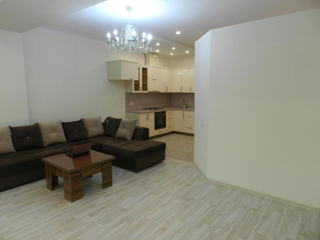 Subtropic Apartments Batoumi Extérieur photo