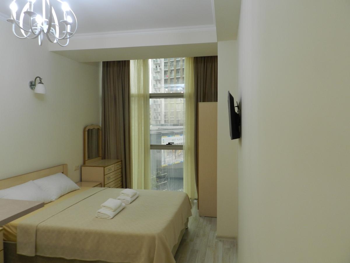 Subtropic Apartments Batoumi Extérieur photo